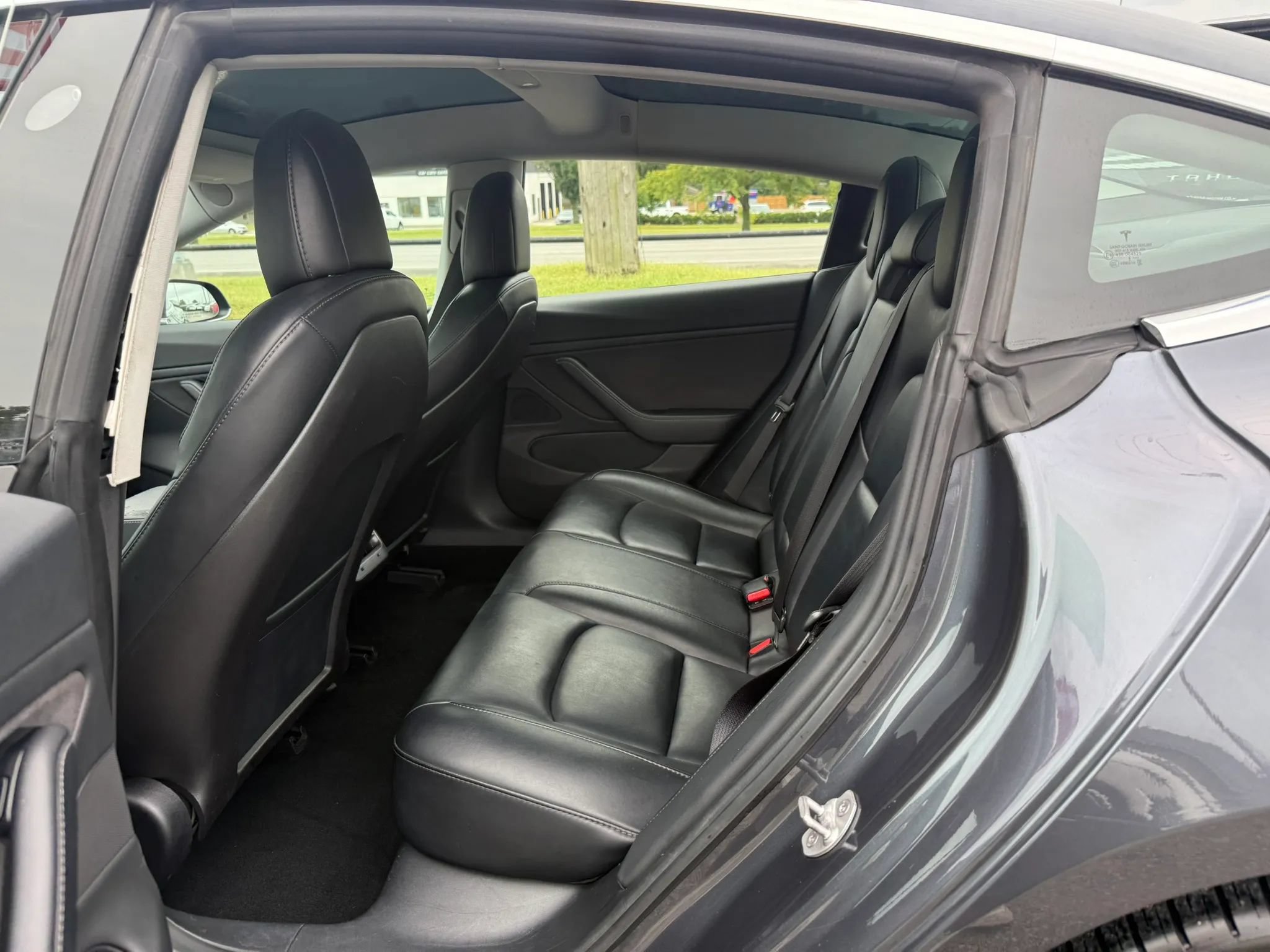 Used 2018 Tesla Model 3 Performance AWD/4WD image 11