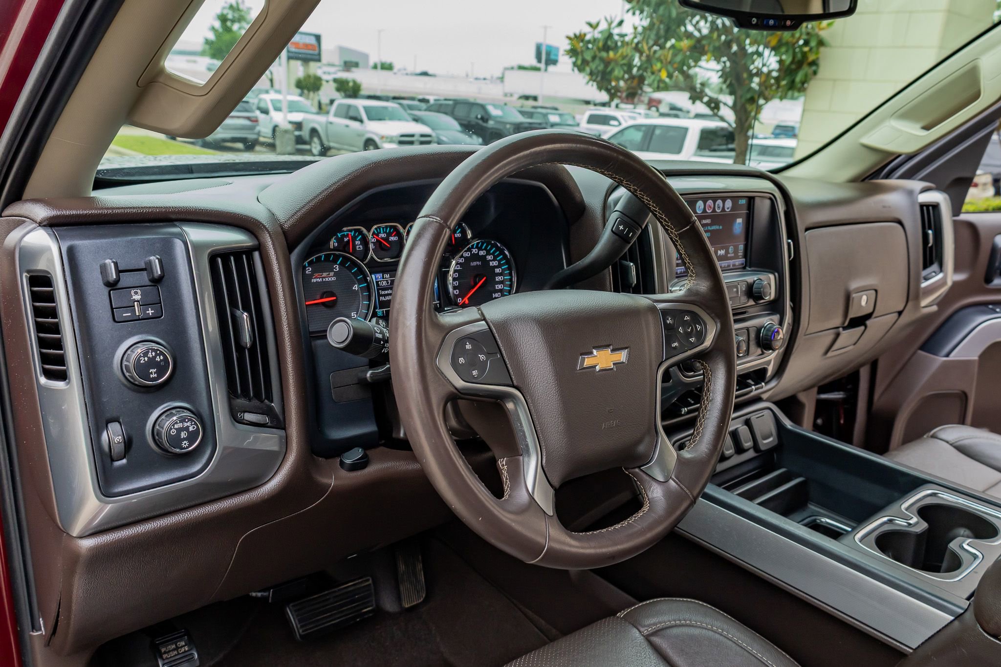 Used 2016 Chevrolet Silverado 2500 LT w/ LT Convenience Package AWD/4WD image 16