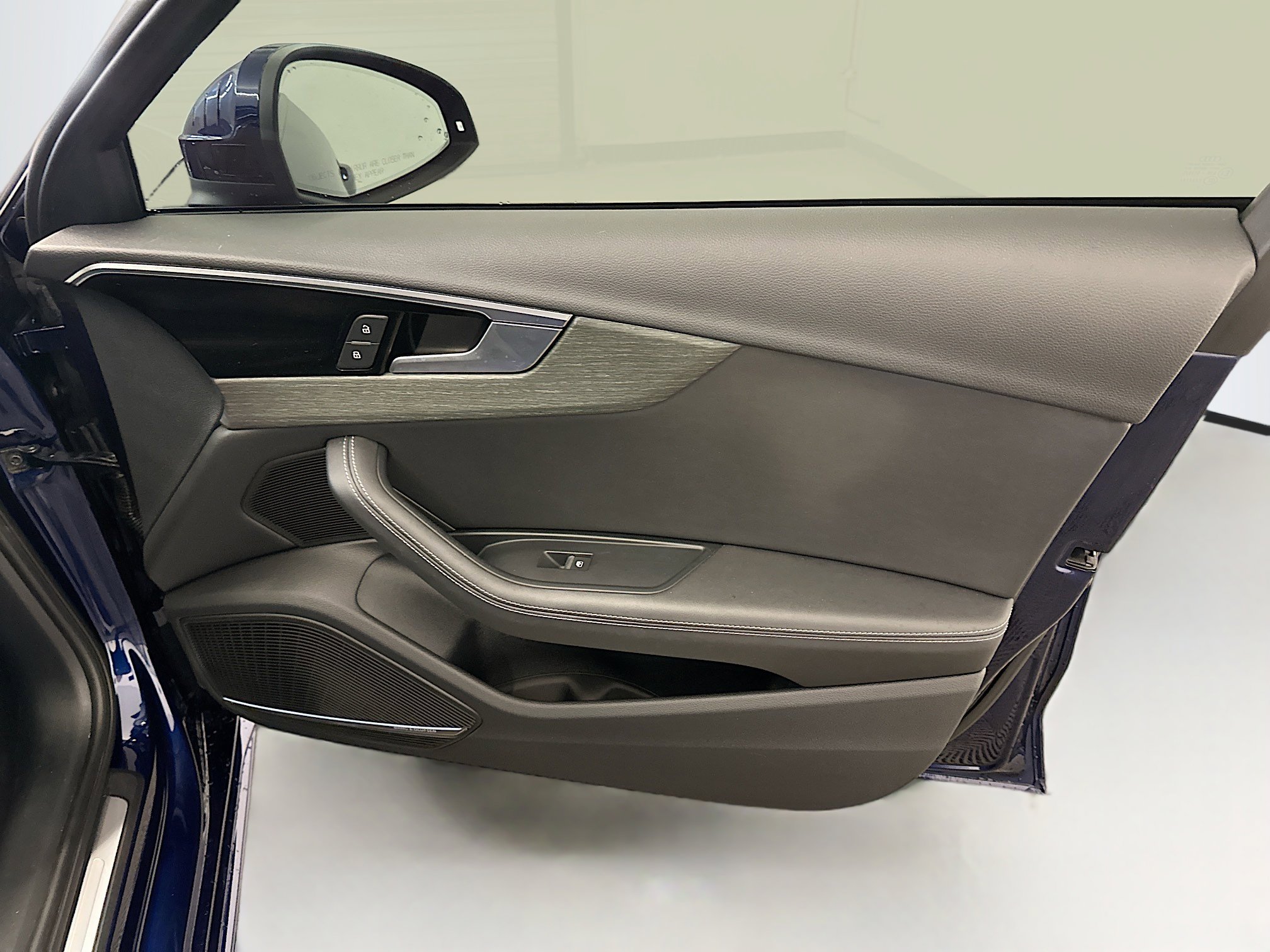 Used 2022 Audi A4 2.0T Premium Plus w/ Premium Plus Package image 34