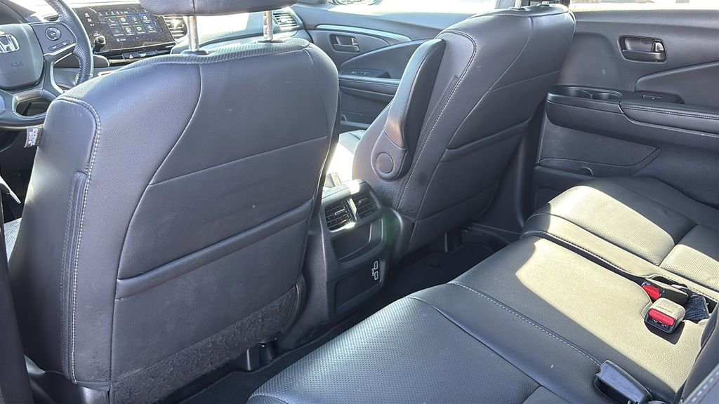 Certified 2023 Honda Passport EX-L image 31