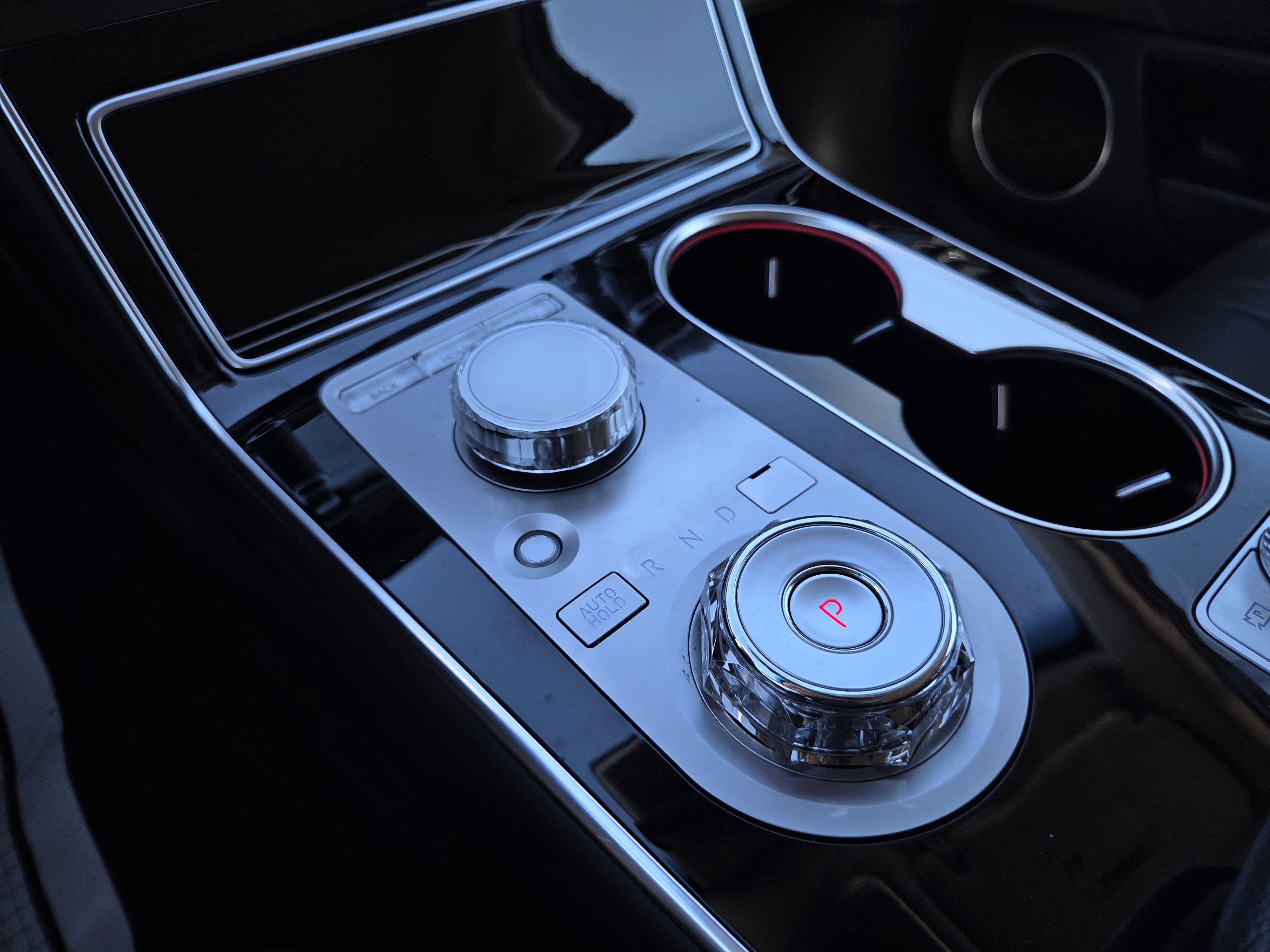 Used 2025 Genesis GV80 2.5T Standard image 32