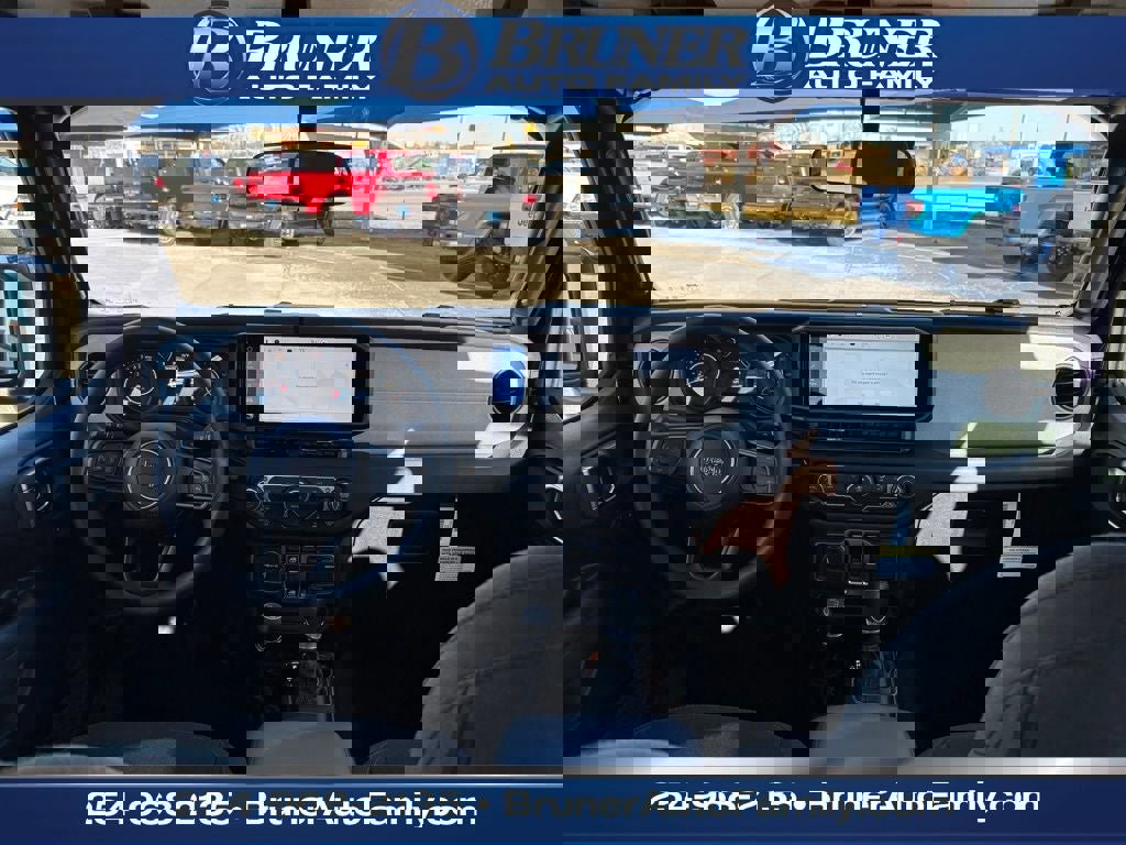 New 2026 Jeep Gladiator Sport image 19