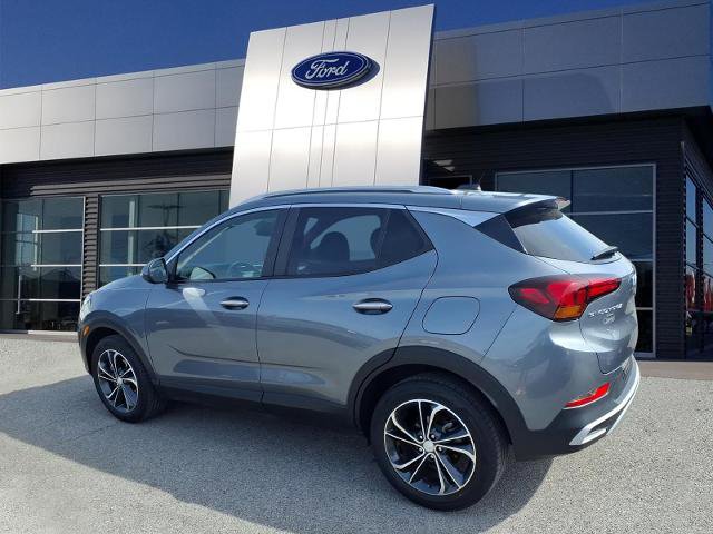 Used 2022 Buick Encore GX Select image 3