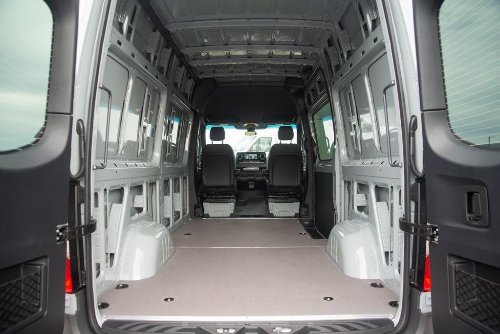 New 2025 Mercedes-Benz Sprinter 2500 image 24