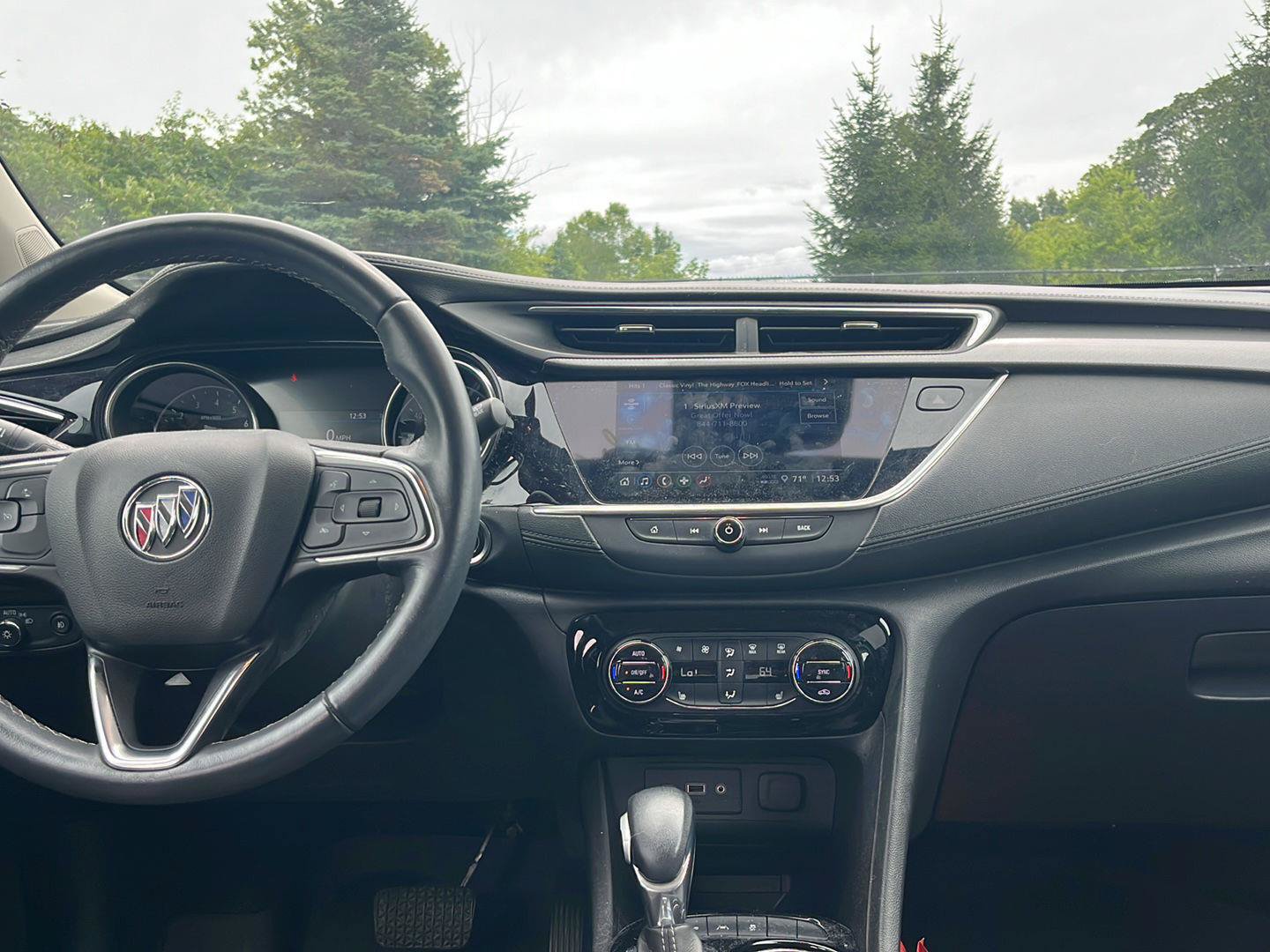 Used 2022 Buick Encore GX Select AWD/4WD image 14