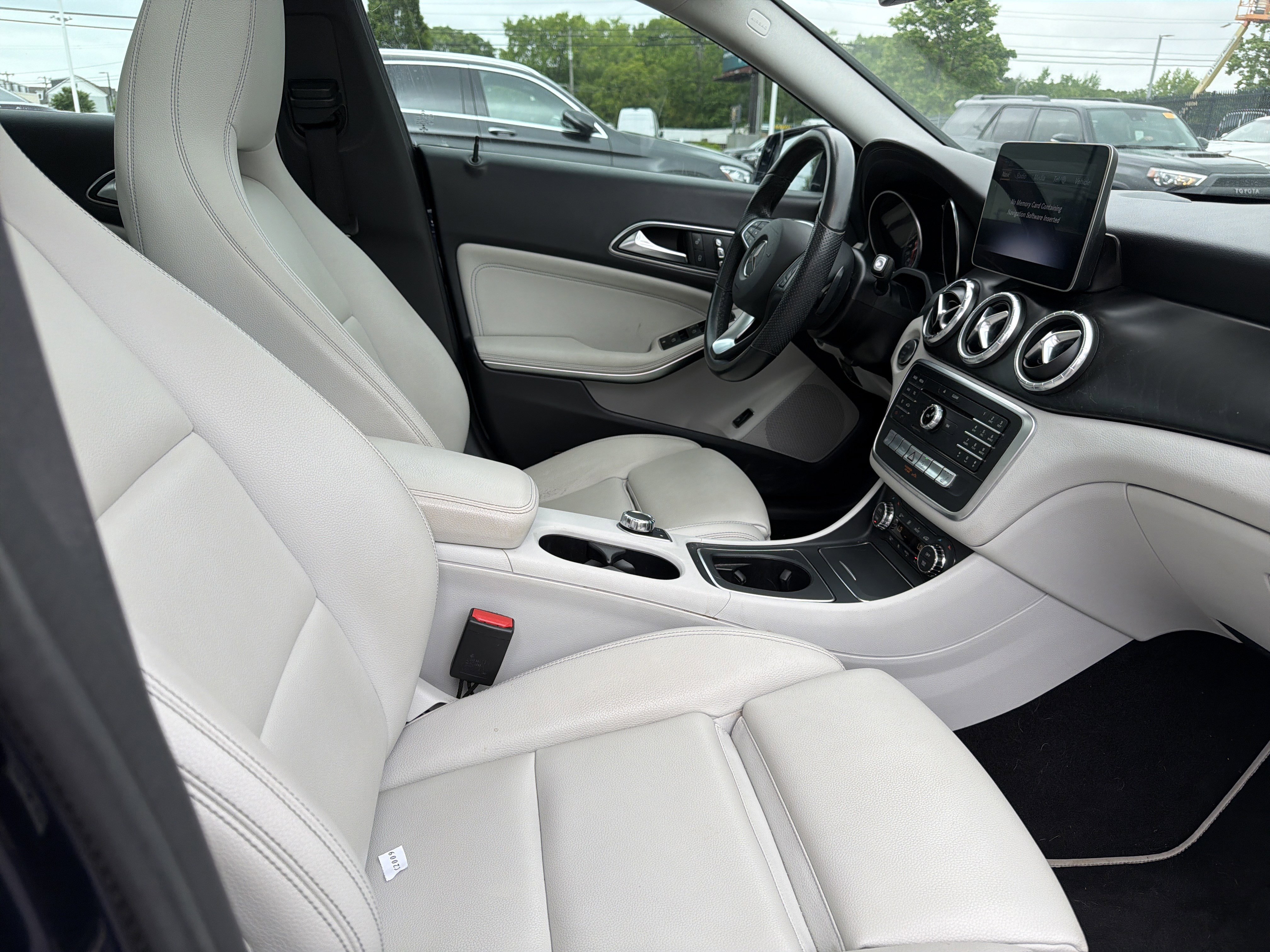 Certified 2019 Mercedes-Benz CLA 250 image 35