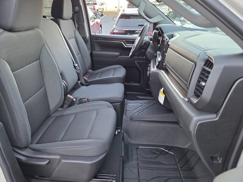 New 2026 Chevrolet Silverado 1500 RST w/ RST Select Package RWD image 16