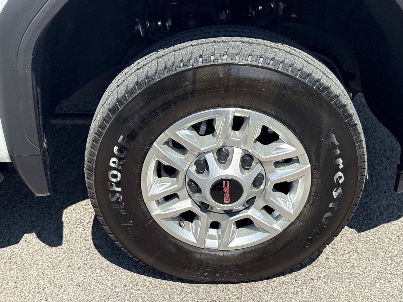 Used 2026 GMC Sierra 2500 Pro AWD/4WD image 10