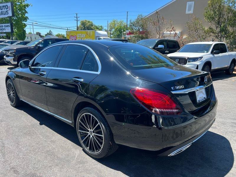 Used 2021 Mercedes-Benz C 300 4MATIC Sedan image 4
