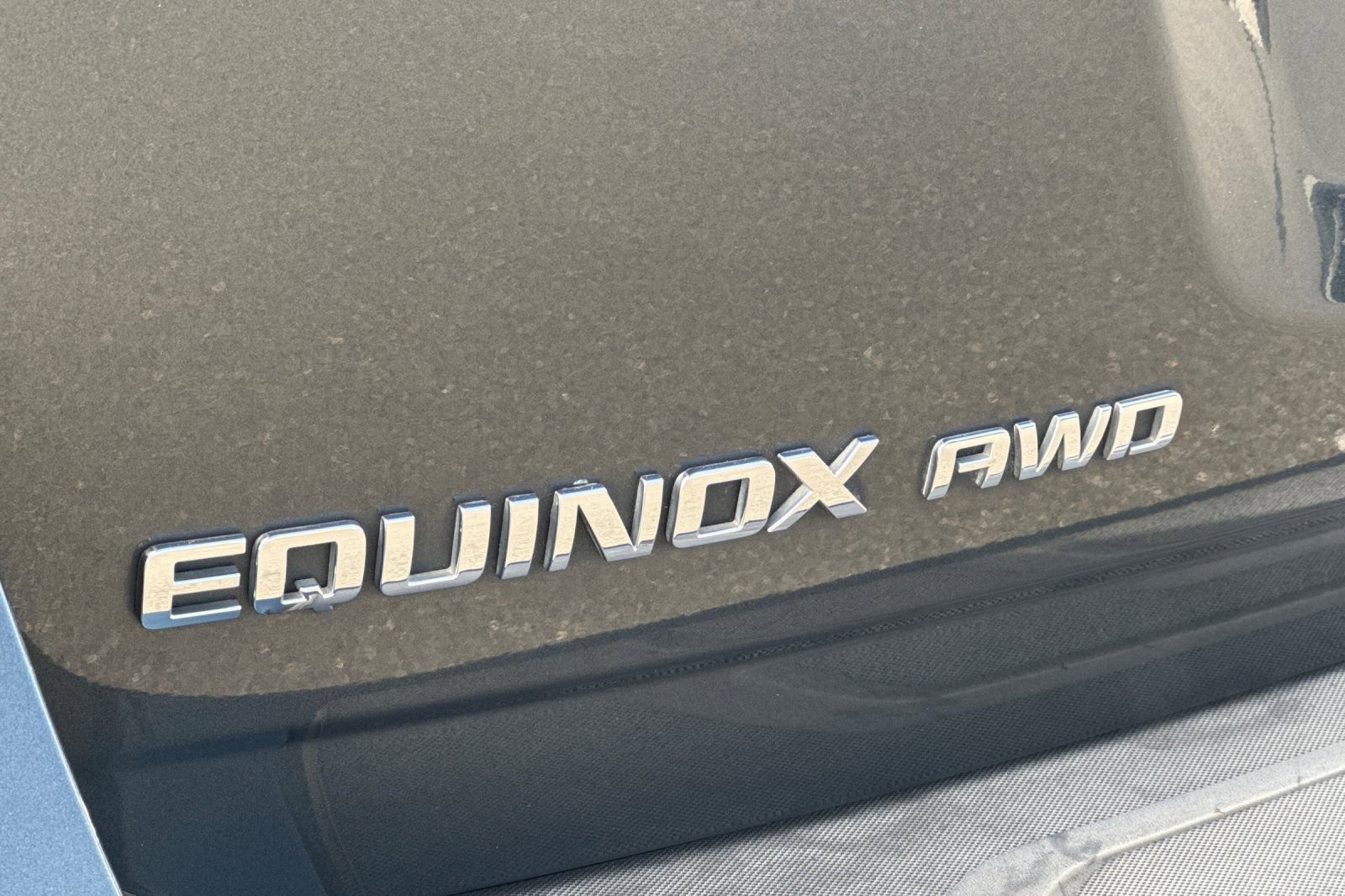 Used 2017 Chevrolet Equinox Premier w/ Enhanced Convenience Package AWD/4WD image 28