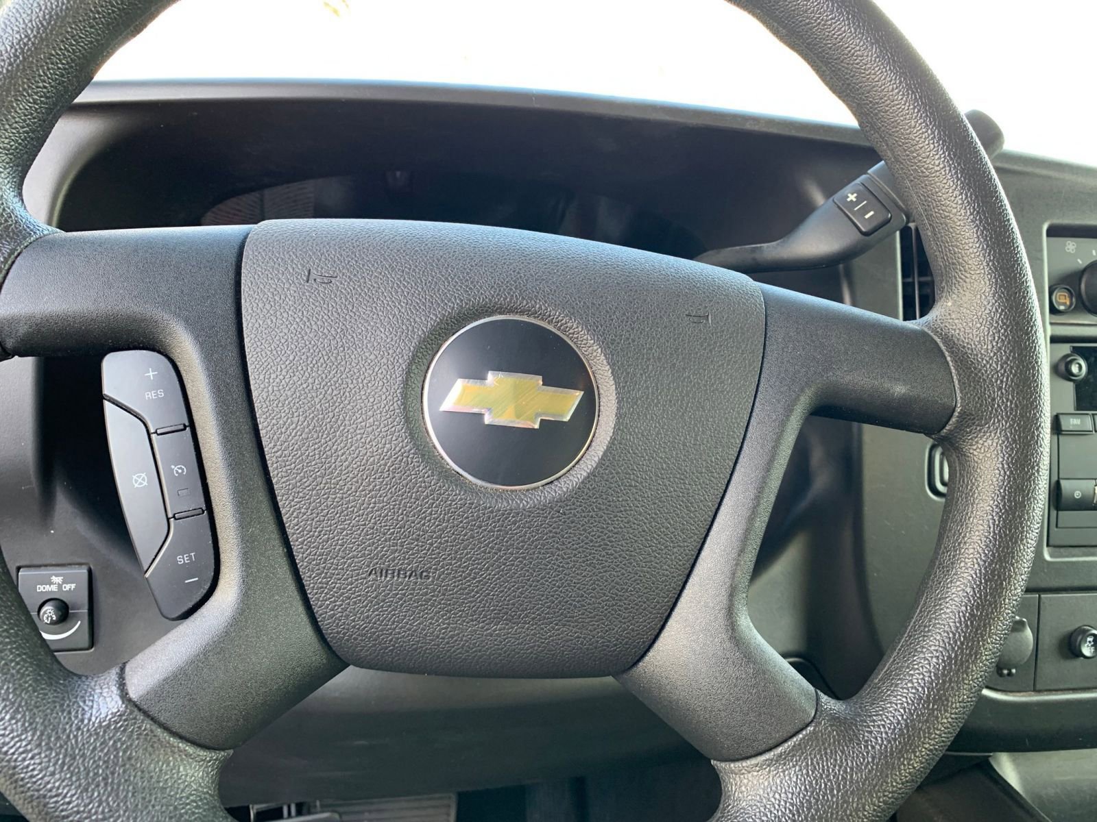 Used 2024 Chevrolet Express 3500 LT w/ LT Preferred Equipment Group image 25