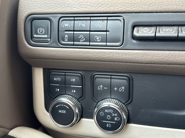 Used 2023 GMC Yukon XL Denali w/ LPO, Floor Liner Package AWD/4WD image 28