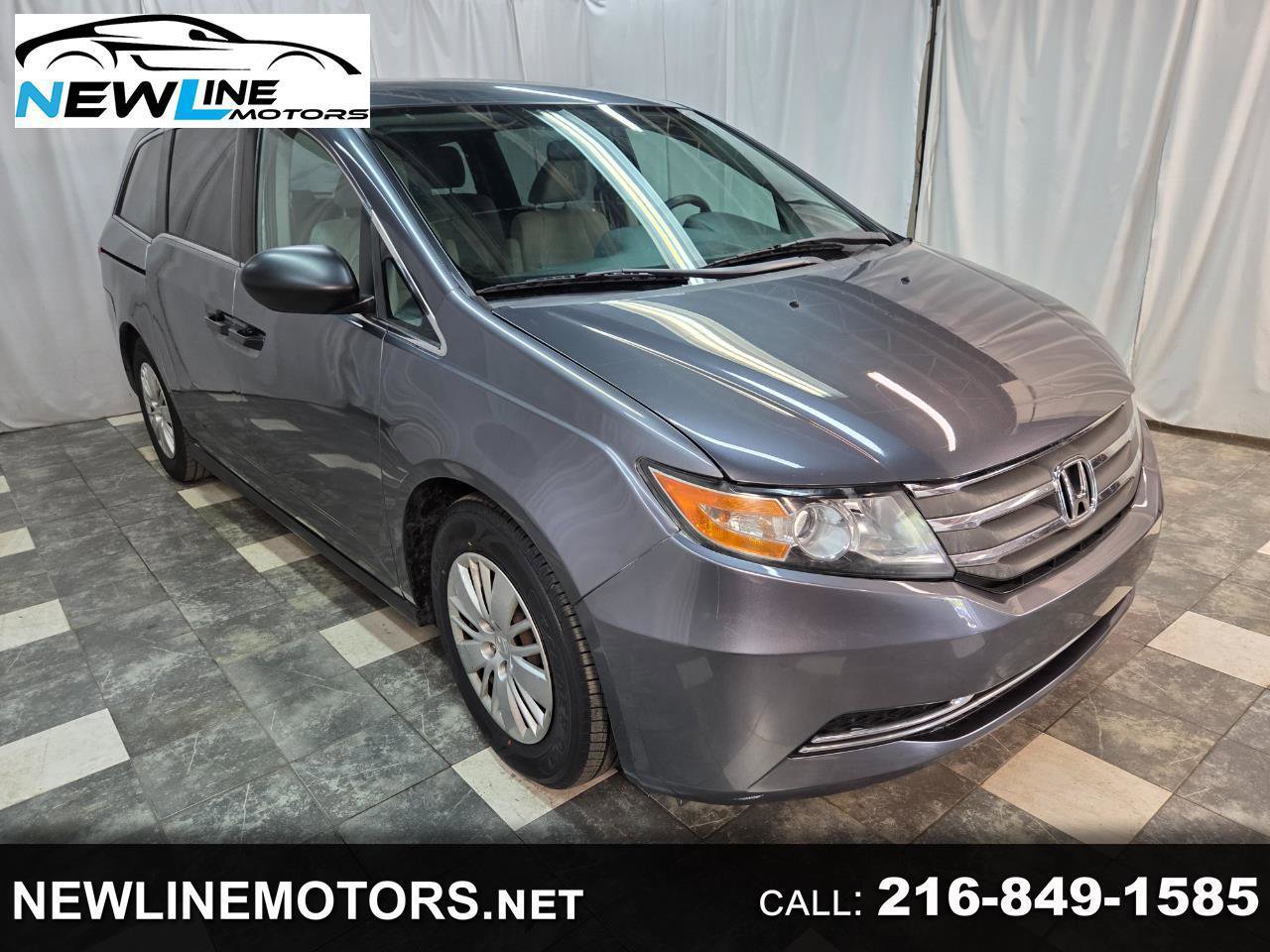Used 2016 Honda Odyssey LX image 1