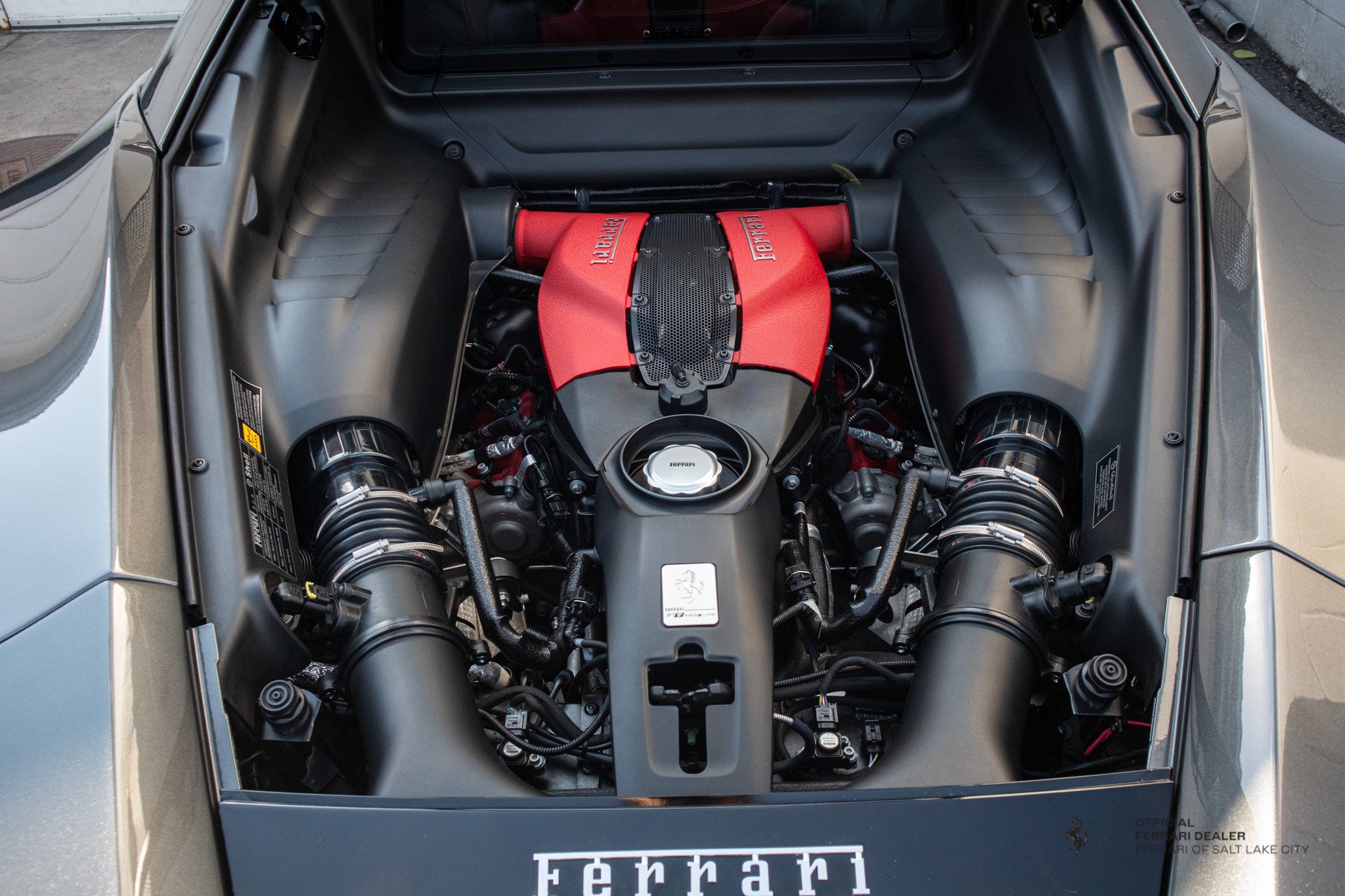 Used 2020 Ferrari F8 Tributo RWD image 5