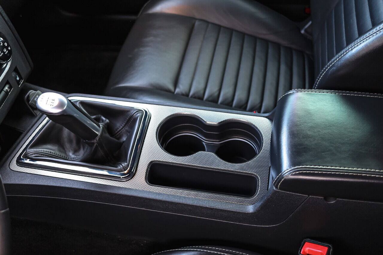 Used 2013 Dodge Challenger R/T Plus RWD image 15