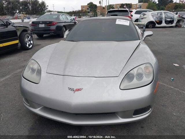 Used 2005 Chevrolet Corvette Coupe w/ Preferred Equipment Group image 19