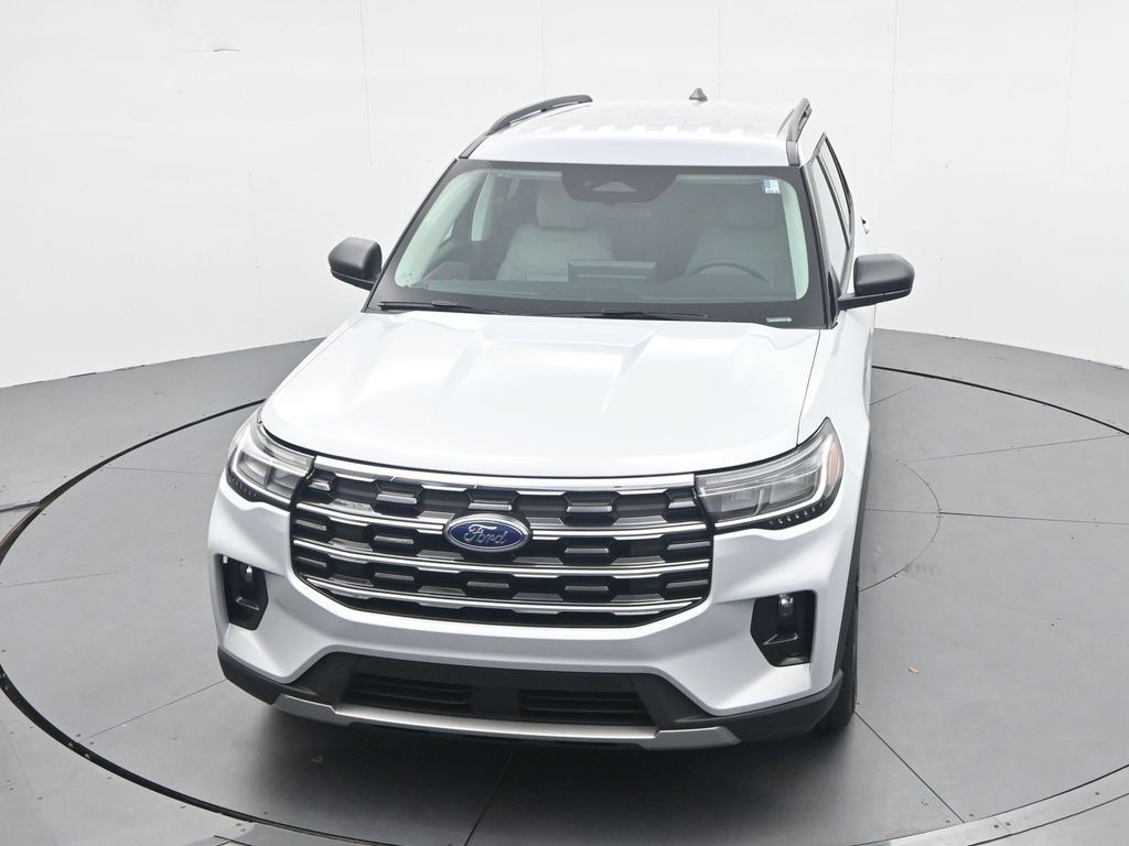 New 2026 Ford Explorer Active w/ Active Comfort Package RWD image 32