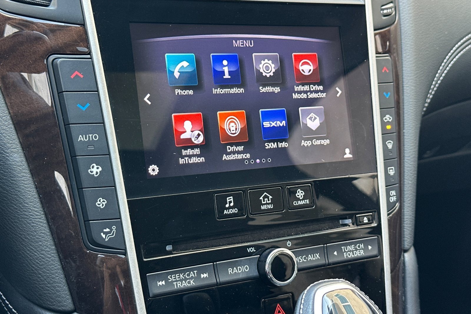 Used 2019 INFINITI Q50 Luxe RWD image 18