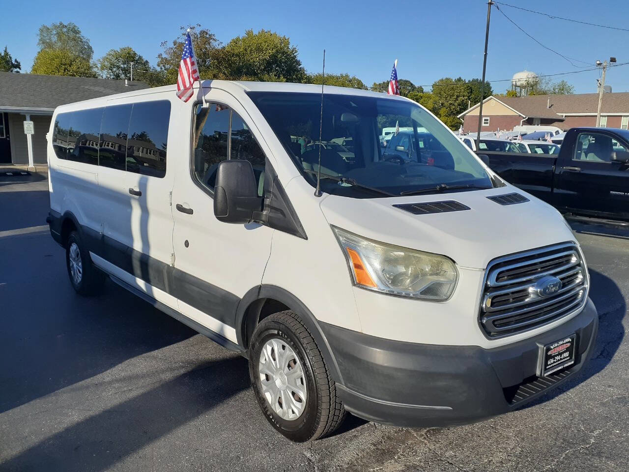Used 2015 Ford Transit 350 XLT image 6