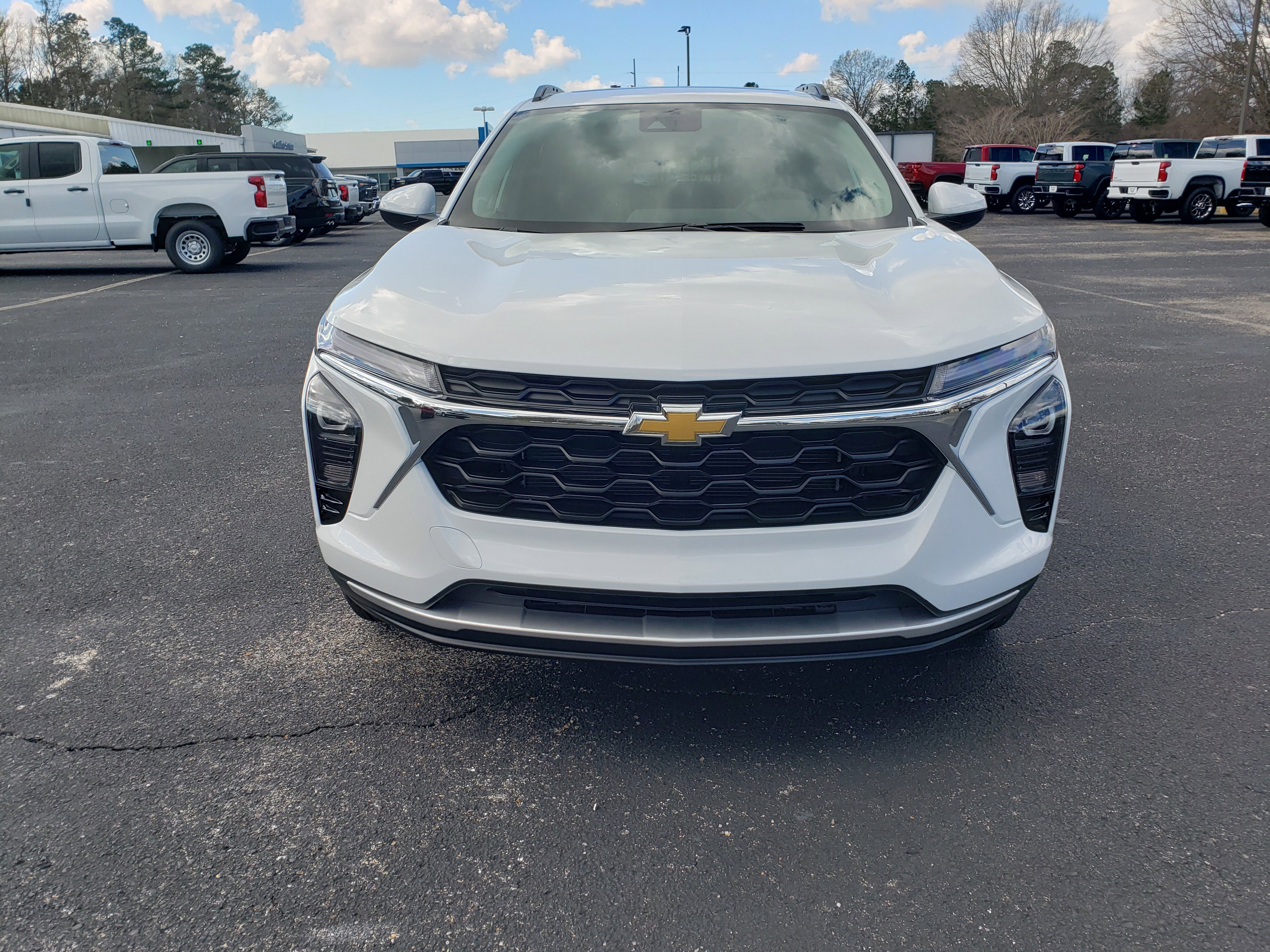 New 2026 Chevrolet Trax LT image 7