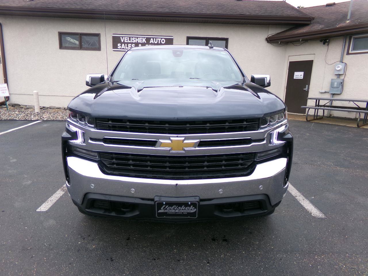 Used 2021 Chevrolet Silverado 1500 LT w/ Max Trailering Package AWD/4WD image 8