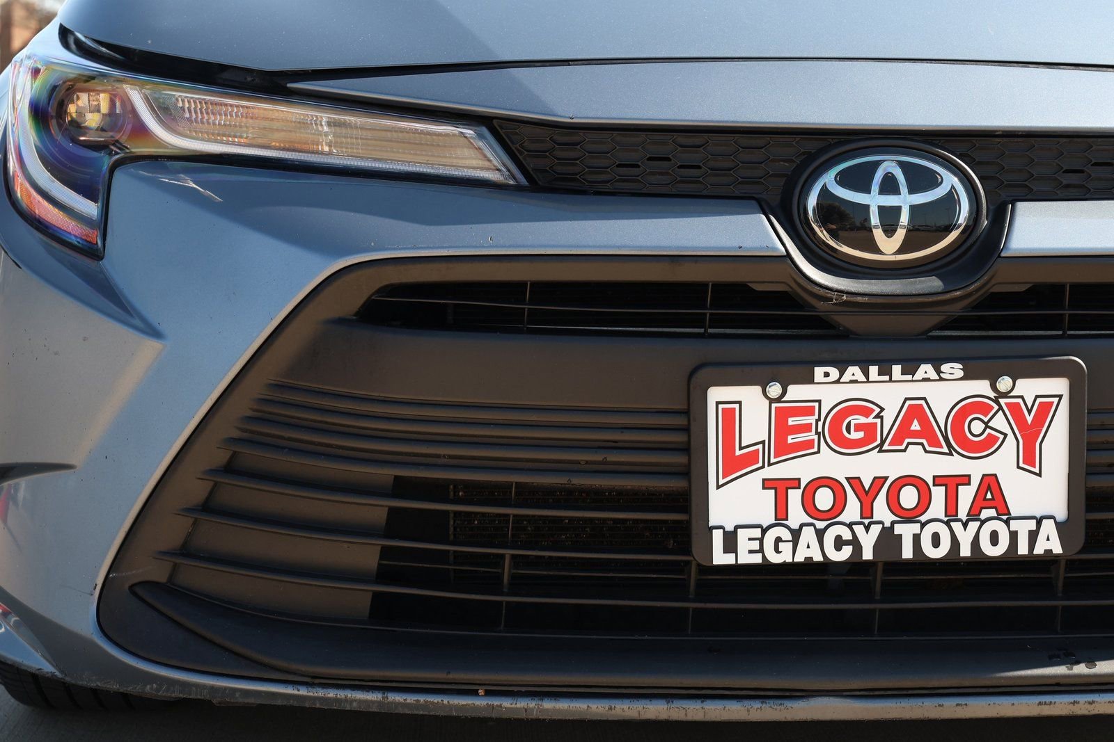 Used 2023 Toyota Corolla LE image 9