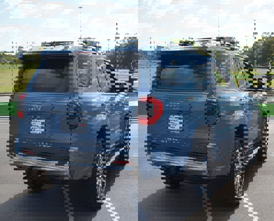 Used 2025 Toyota 4Runner Limited image 20