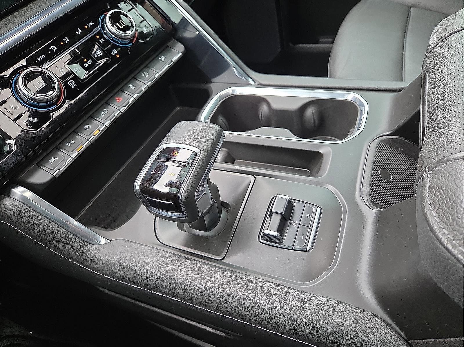 Used 2023 GMC Sierra 1500 Denali w/ Technology Package AWD/4WD image 25
