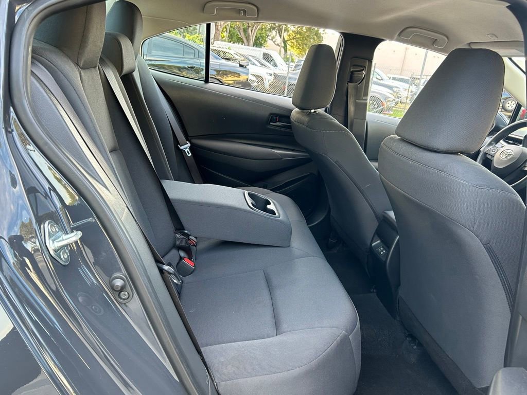 Used 2023 Toyota Corolla LE image 33