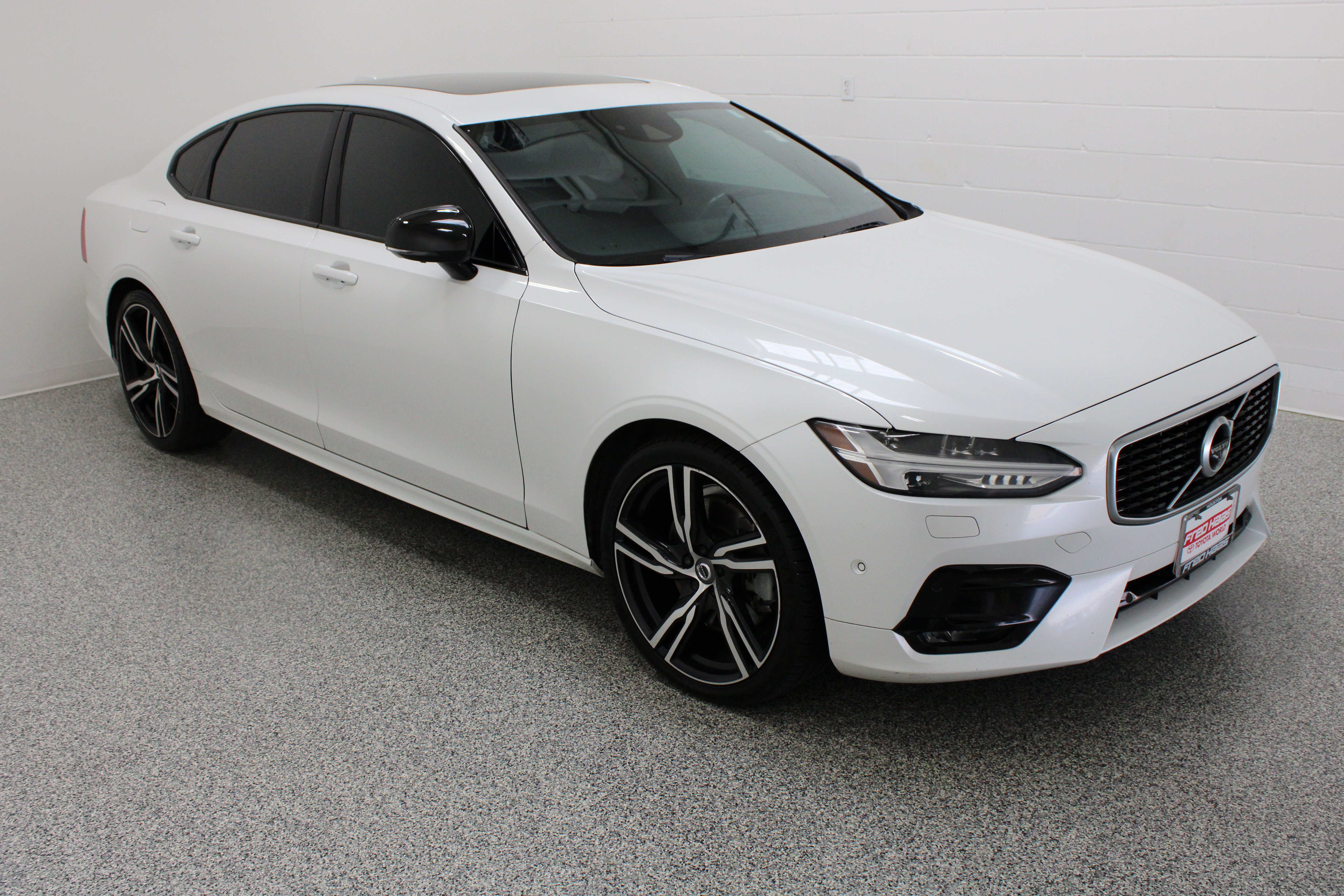 Used 2020 Volvo S90 T6 R-Design AWD/4WD image 4