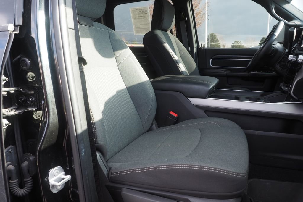 Used 2024 RAM 3500 Big Horn w/ Night Edition image 20