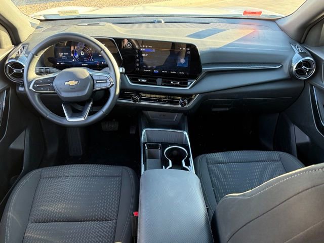 Used 2025 Chevrolet Equinox LT image 10