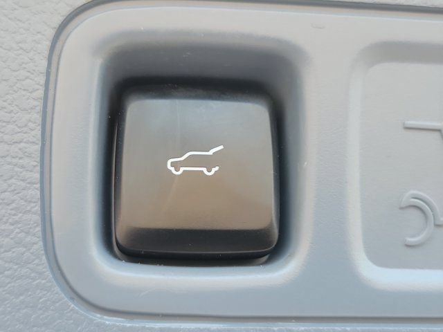 Certified 2022 Lincoln Navigator L Black Label AWD/4WD image 9