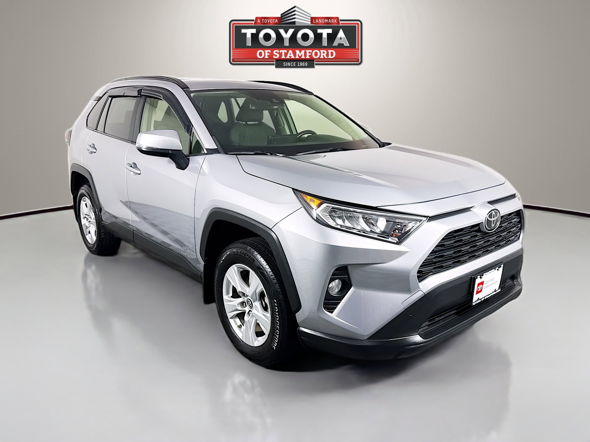 Certified 2019 Toyota RAV4 XLE w/ Convenience Package image 1