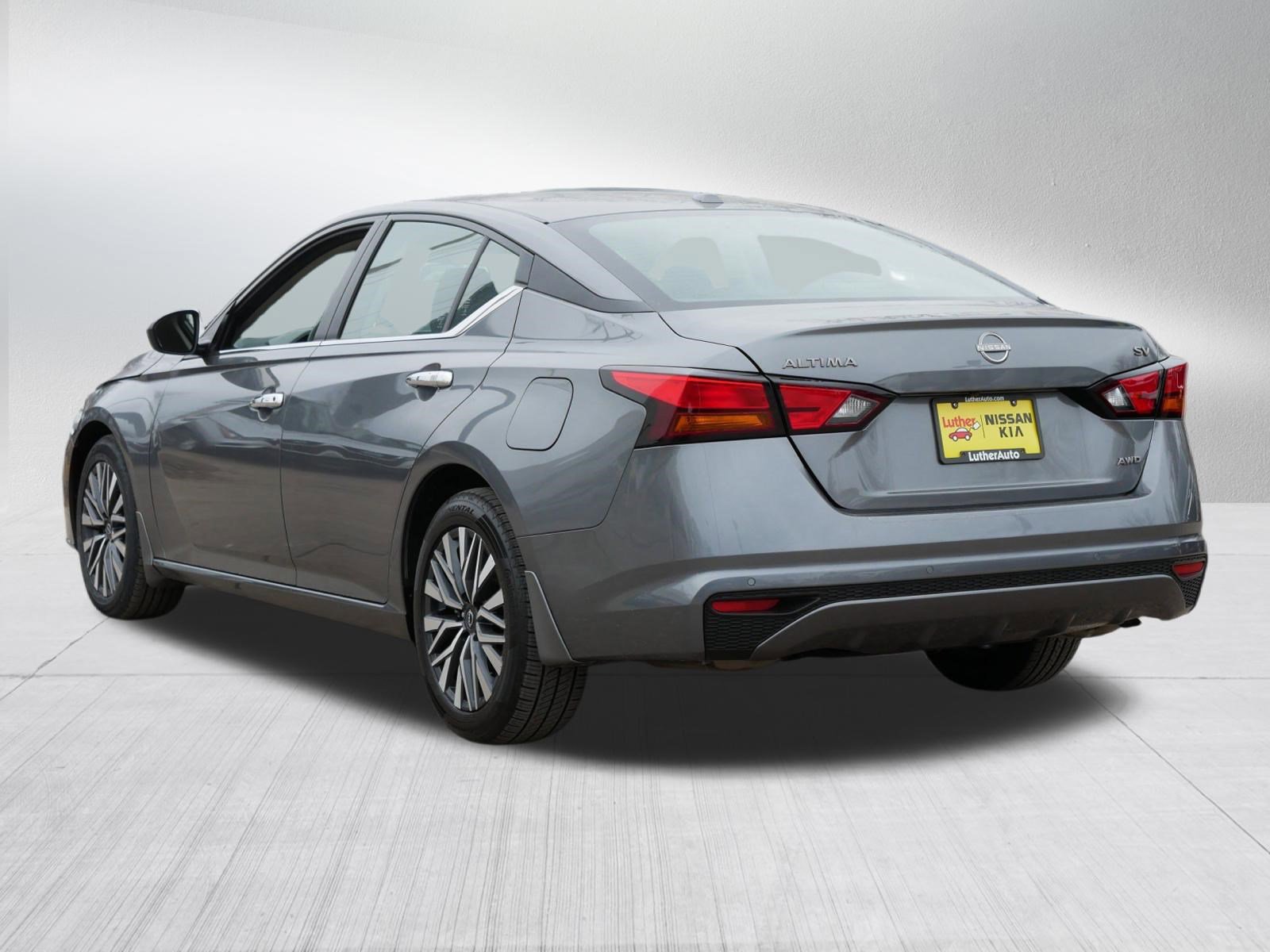 Certified 2024 Nissan Altima 2.5 SV image 5