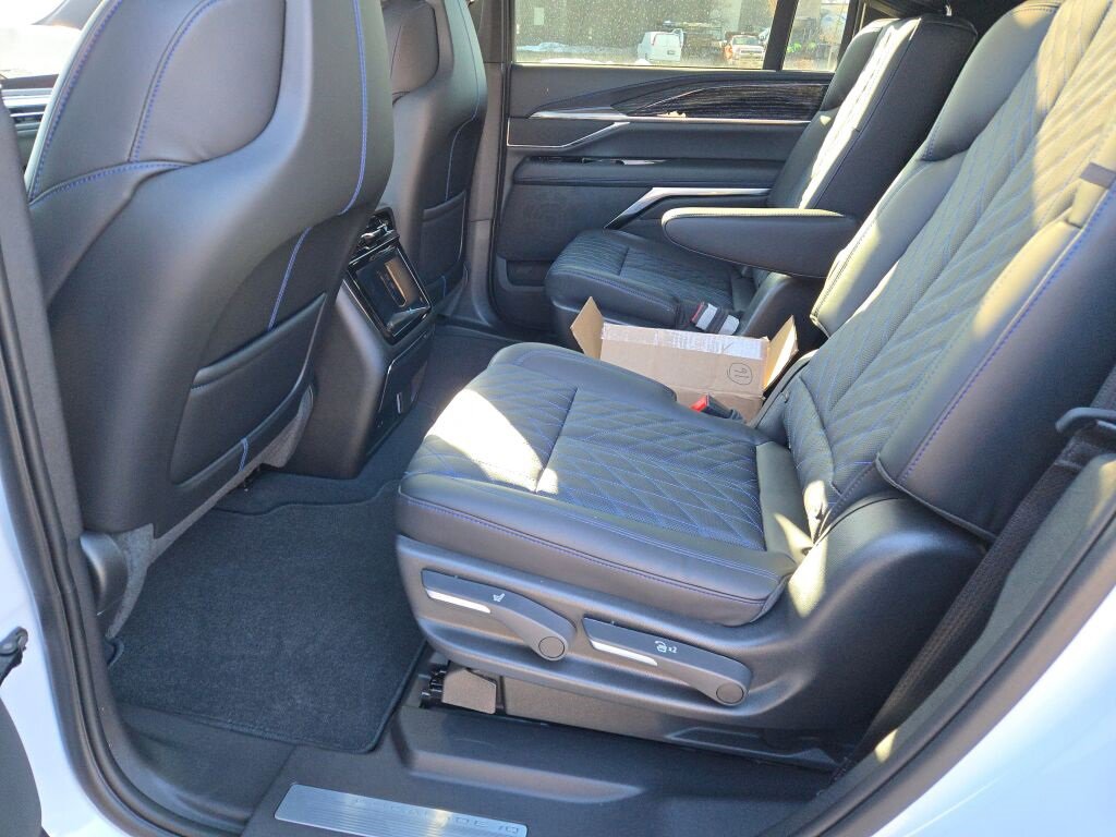 New 2026 Cadillac Escalade IQL Sport 1 image 22