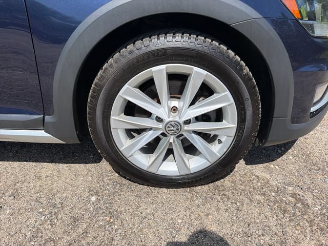 Used 2019 Volkswagen Golf Alltrack S AWD/4WD image 29