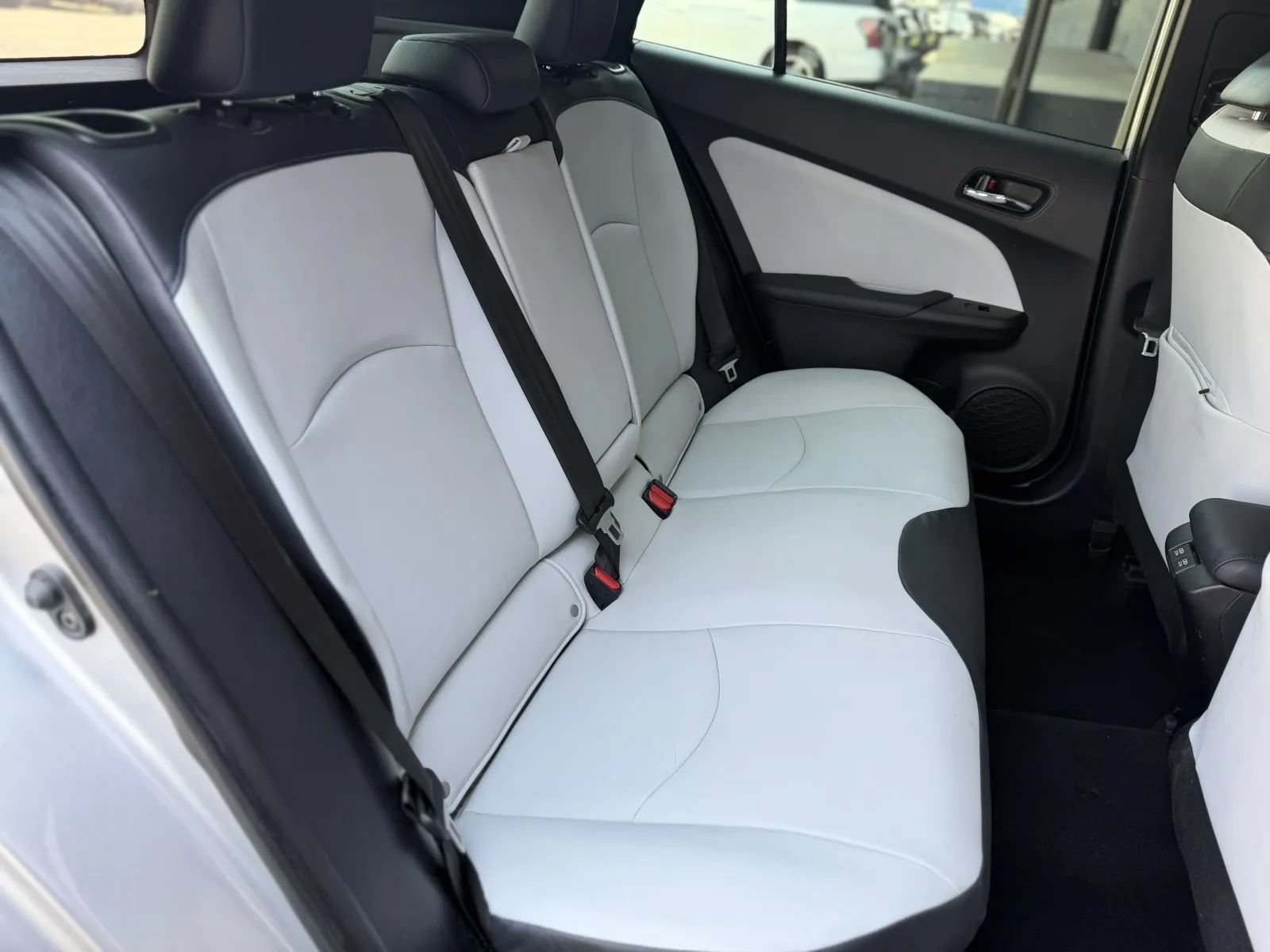 Used 2019 Toyota Prius Limited w/ Carpet Mat Package FWD image 70
