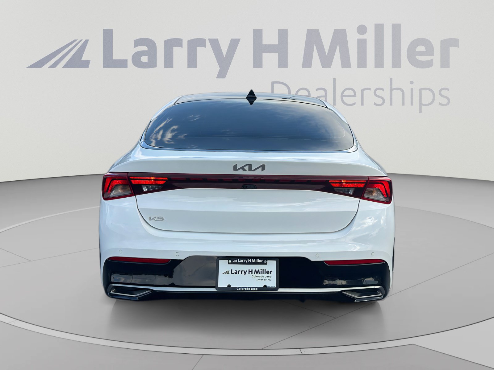 Used 2023 Kia K5 EX FWD image 4