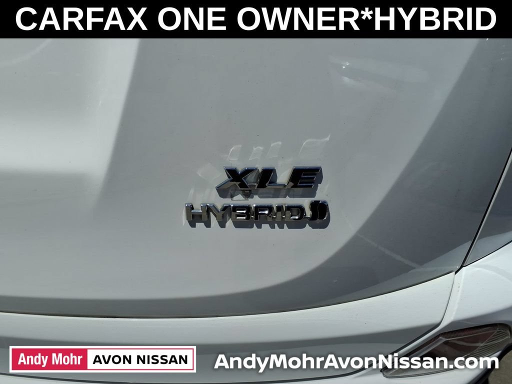 Used 2017 Toyota RAV4 XLE w/ All Weather Liner Package AWD/4WD image 11