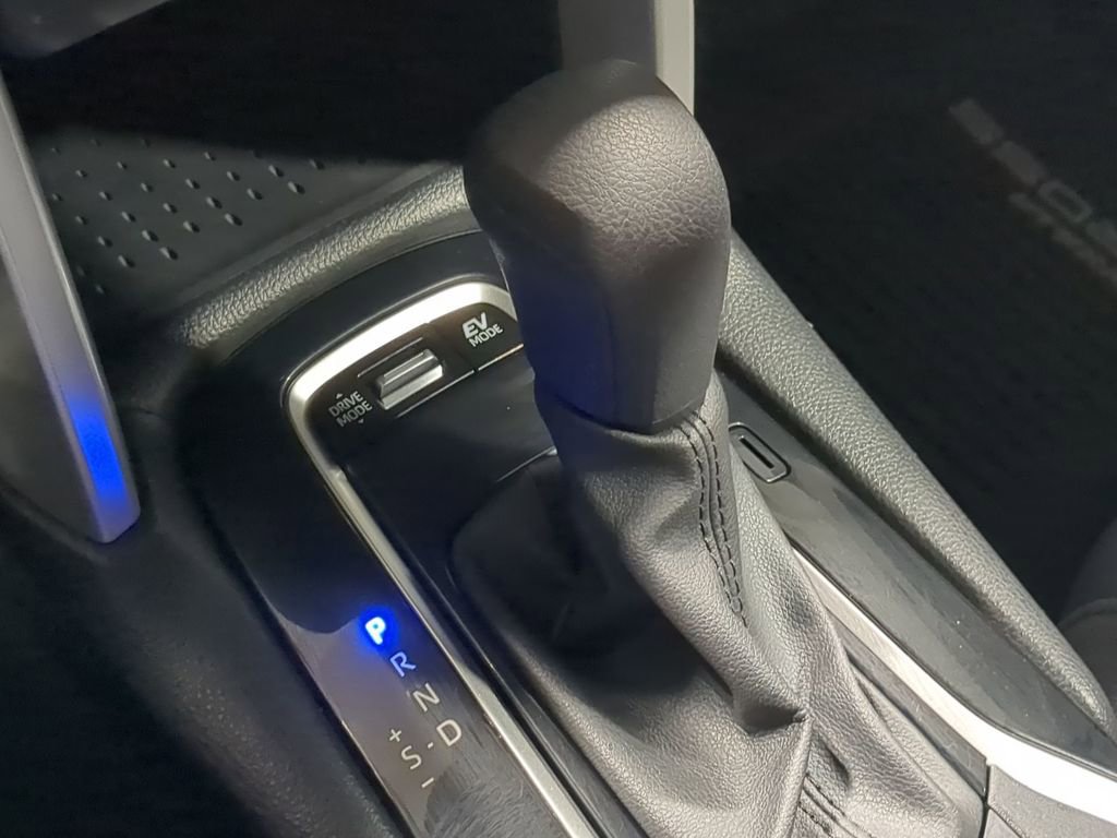 Used 2024 Toyota Corolla Cross AWD Hybrid image 30