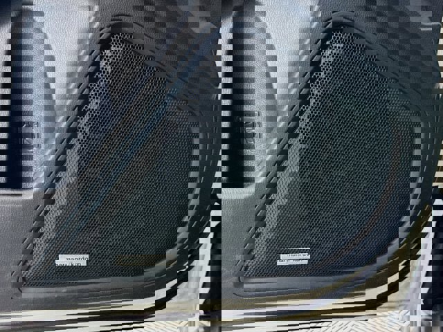 Used 2023 Subaru Outback Touring image 19