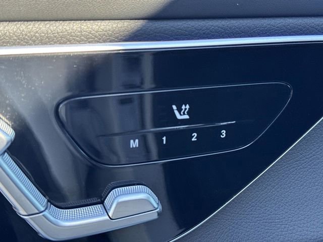 Used 2024 Mercedes-Benz GLC 300 image 20