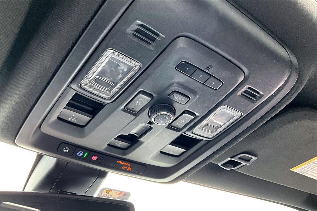 Used 2021 GMC Yukon Denali RWD image 46