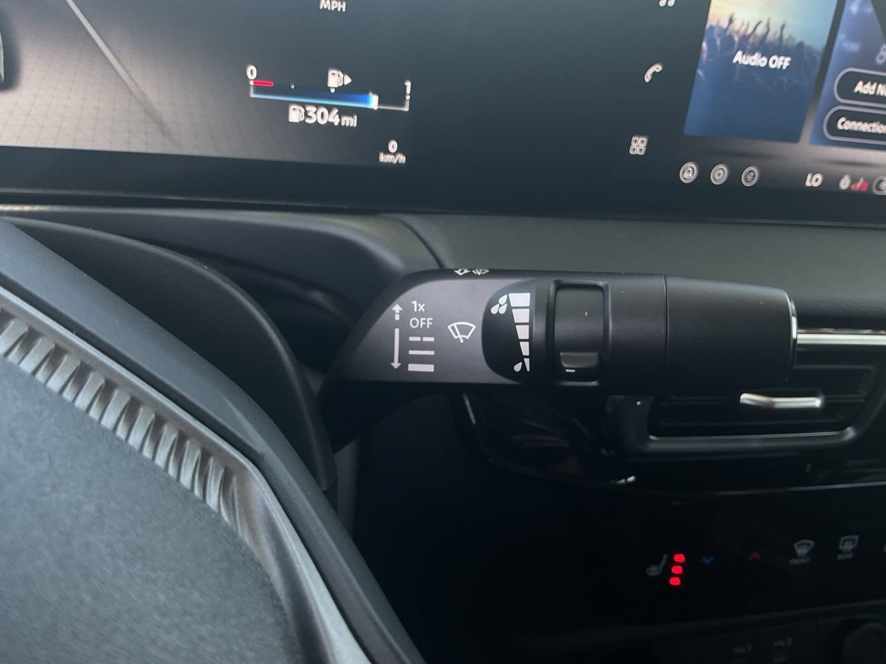 New 2027 Nissan Sentra SR w/ SR All Weather Package FWD image 36