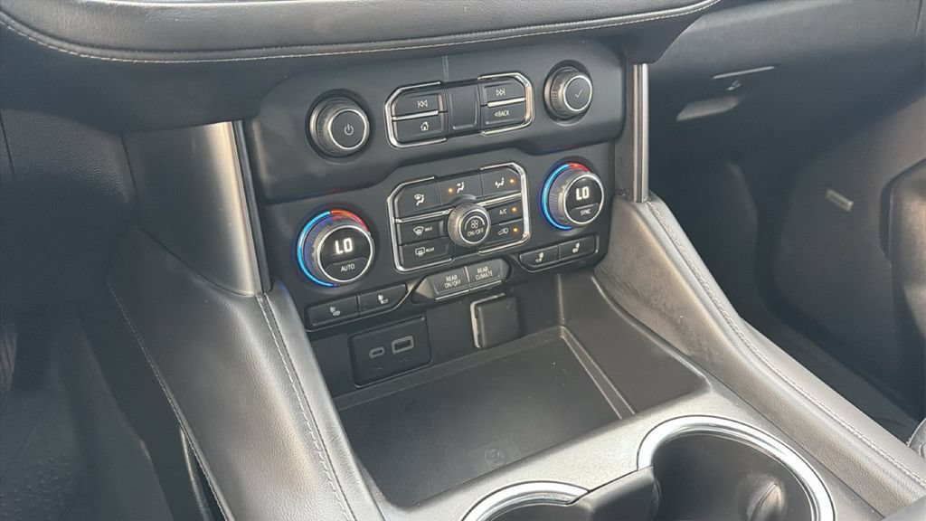 Used 2023 Chevrolet Tahoe LT w/ Luxury Package RWD image 24