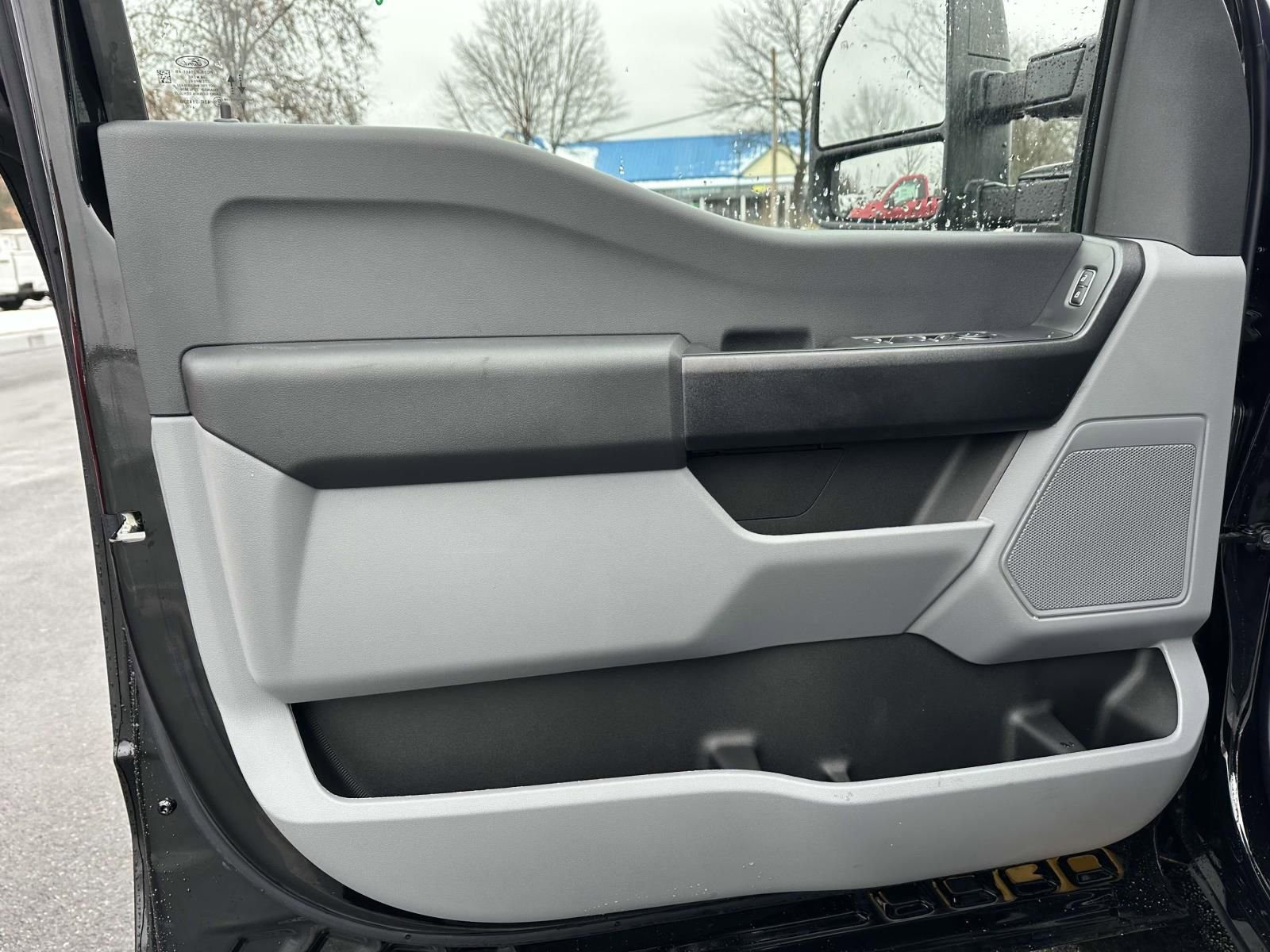 New 2025 Ford F250 XL image 8