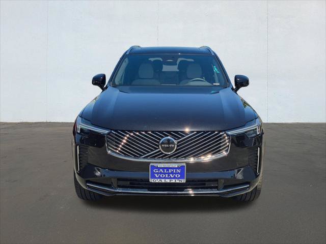 New 2026 Volvo XC90 B5 Core AWD/4WD image 4