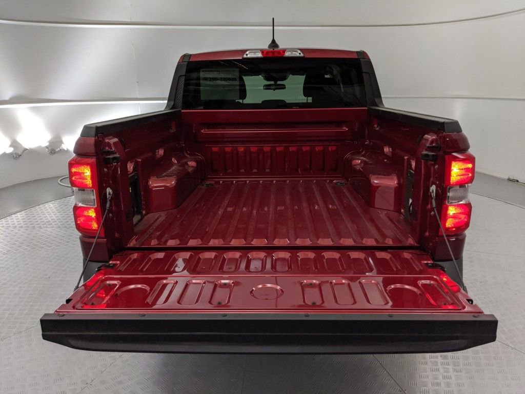 New 2025 Ford Maverick XLT w/ XLT Luxury Package image 25