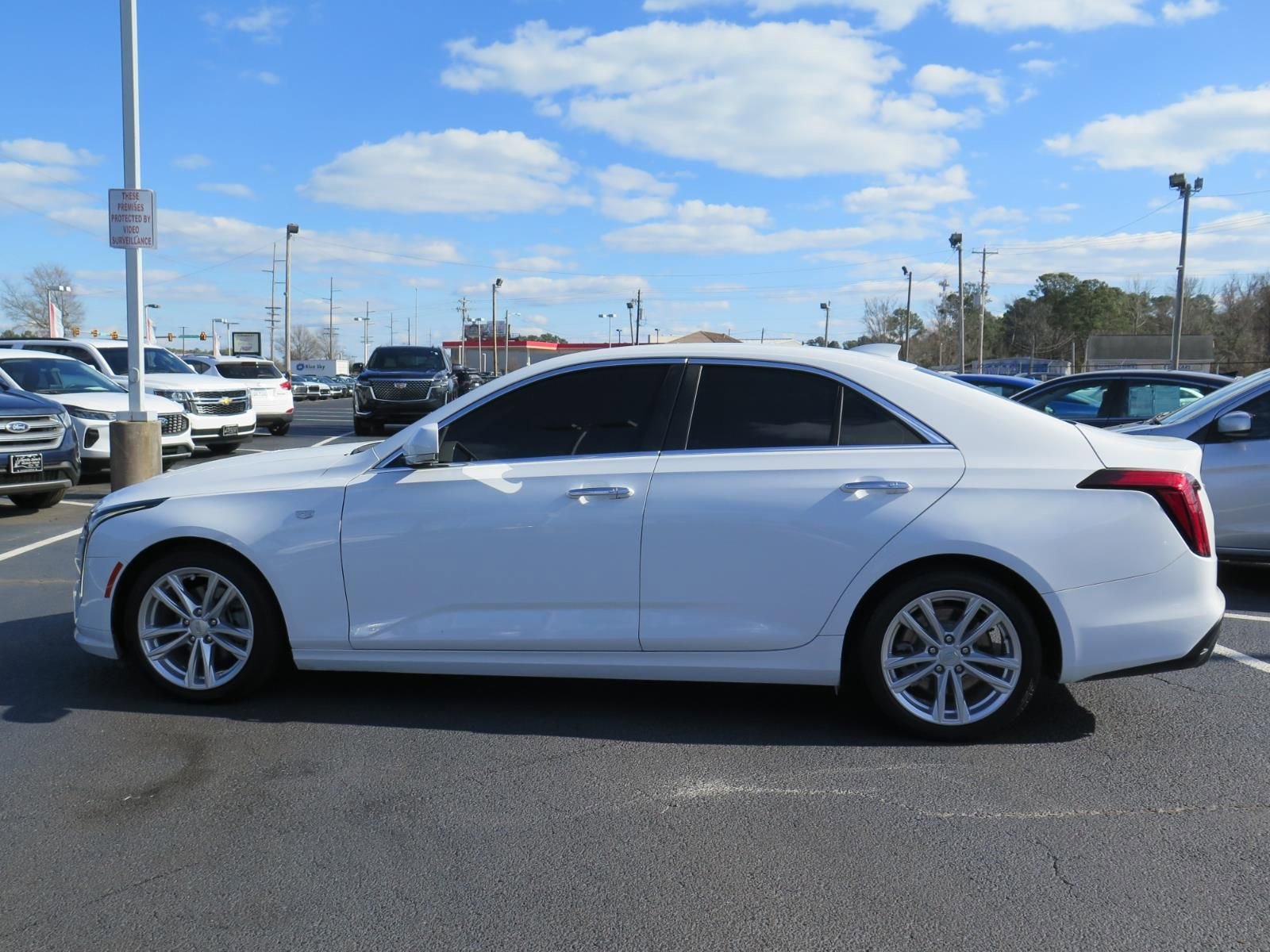 Used 2021 Cadillac CT4 Luxury w/ Cold Weather Package image 6